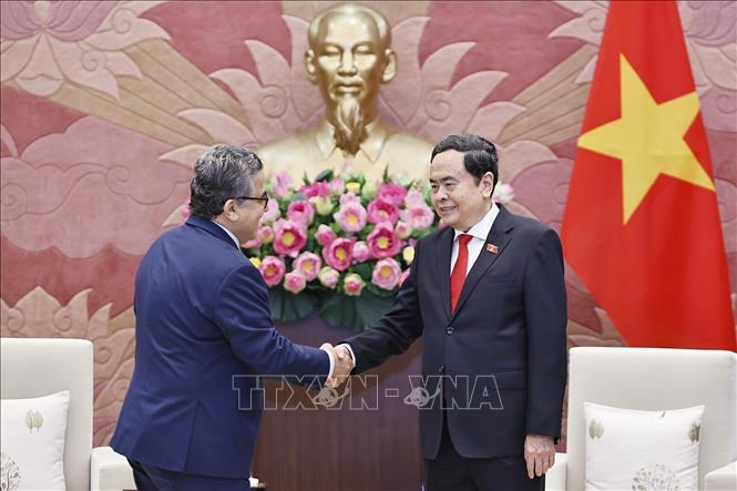 Chủ tịch Quốc hội Trần Thanh Mẫn tiếp Đại sứ đặc mệnh toàn quyền Nhà nước Palestine tại Việt Nam Saadi Salama. Ảnh: Doãn Tấn - TTXVN 
