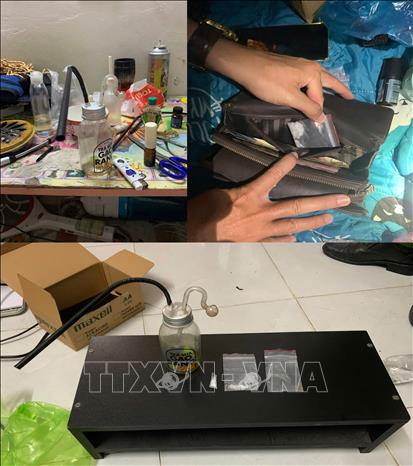 Một số tang vật thu giữ được. Ảnh : TTXVN phát
