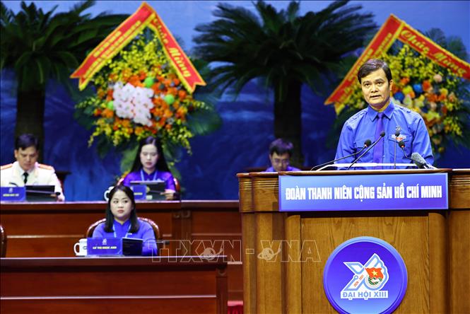 Đồng chí Bùi Quang Huy, Ủy viên Trung ương Đảng, Bí thư thứ nhất Trung ương Đoàn khóa XII trình bày Diễn văn khai mạc Đại hội. Ảnh: Minh Đức - TTXVN