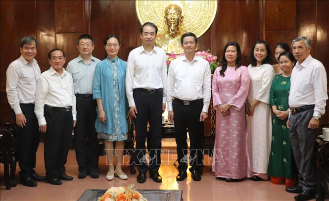 Trong ảnh: Các đại biểu chụp ảnh lưu niệm. Ảnh: Nguyễn Hằng - TTXVN