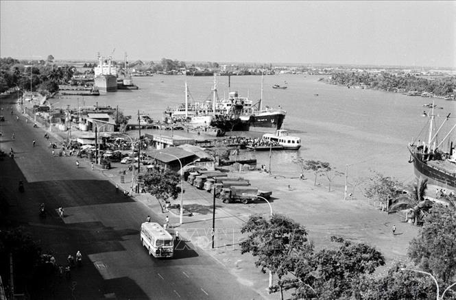 Cảng Sài Gòn (TP. Hồ Chí Minh, 1981). Ảnh: Minh Trường - TTXVN