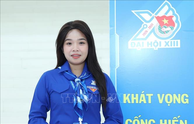 Ủy viên BCH Đoàn các cơ quan Đảng thành phố Cần Thơ, Ủy viên Ban Thường vụ Đoàn cơ sở Báo và Phát thanh - Truyền hình Cần Thơ Lê Cúc Vy chia sẻ ý kiến về bài phát biểu của Tổng Bí thư, Chủ tịch nước Tô Lâm. Ảnh: Hạnh Quyên - TTXVN