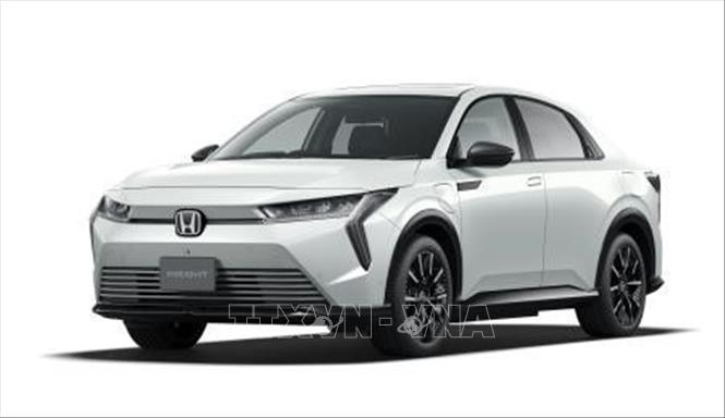 Sản phẩm xe điện mới của Hãng ô tô Honda được bày bán tại Nhật Bản. Ảnh: Kyodo/TTXVN