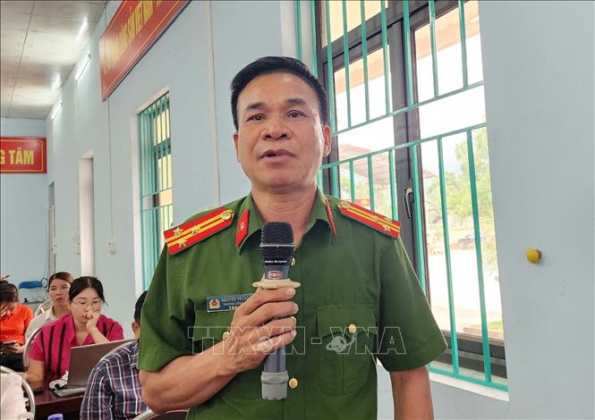 Trung tá Nguyễn Trung Du, Trưởng Công an xã Đồng Tâm (Tuyên Quang). Ảnh: Chu Thanh Vân - TTXVN