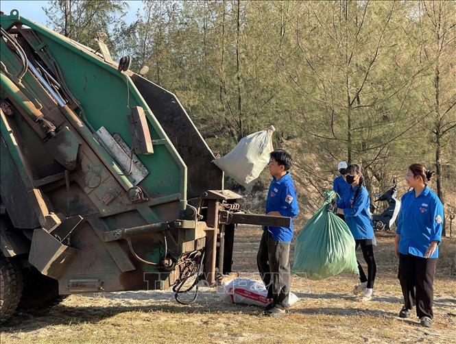 Các đội hình tập trung xử lý các 