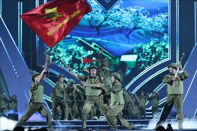 Các tiết mục văn nghệ đặc sắc Concert Thanh Xuân chào mừng thành công Đại hội Đoàn toàn quốc lần thứ XIII. Ảnh: Minh Đức - TTXVN


