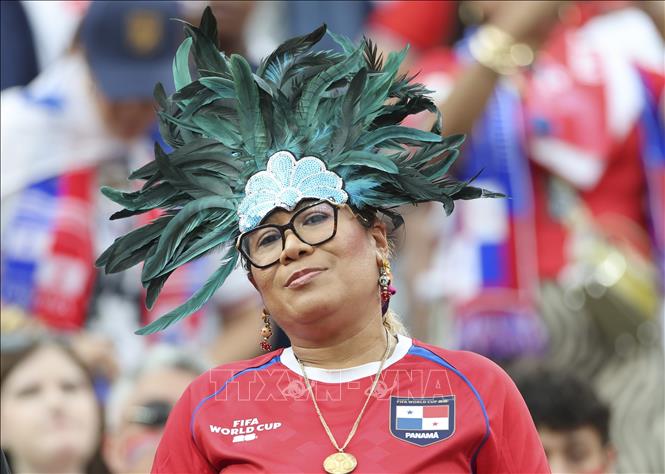 Cổ động viên Panama cổ vũ cho đội nhà. Ảnh: THX/TTXVN phát