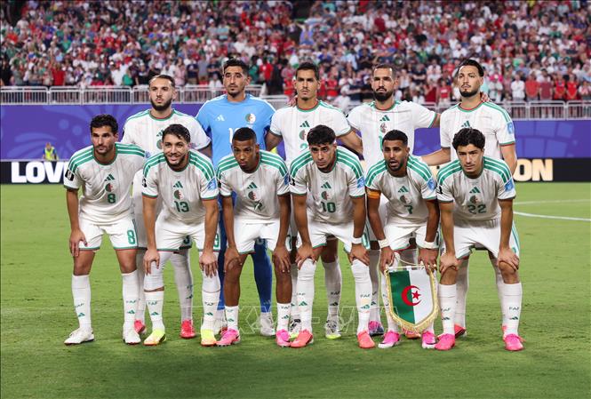 Đội hình ra quân của đội tuyển Algeria. Ảnh: THX/TTXVN phát