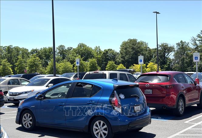 Một bãi đỗ xe ô tô tại bang Maryland của Mỹ. Ảnh: Ngọc Quang – PV TTXVN tại Mỹ