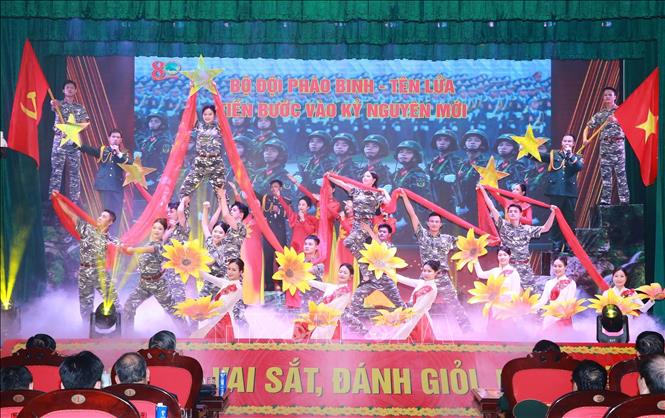 Chương trình nghệ thuật chào mừng lễ kỷ niệm. Ảnh: Trọng Đức - TTXVN