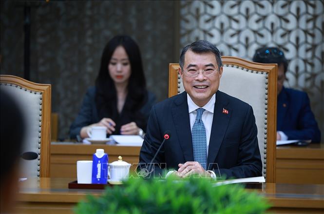 Thủ tướng Lê Minh Hưng tiếp ông Choi Young Sam, Đại sứ Hàn Quốc tại Việt Nam đến chào từ biệt nhân dịp kết thúc nhiệm kỳ công tác. Ảnh: Dương Giang – TTXVN
