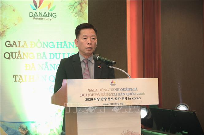 Đại sứ Việt Nam tại Hàn Quốc Vũ Hồ phát biểu. Ảnh: Khánh Vân - TTXVN tại Hàn Quốc