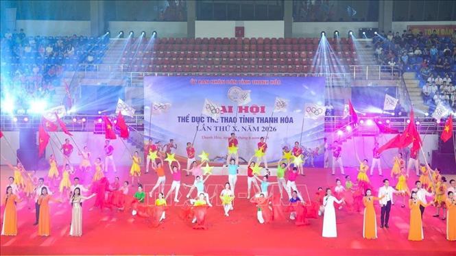 Tiết mục văn nghệ trong đêm bế mạc. Ảnh: Hoa Mai - TTXVN