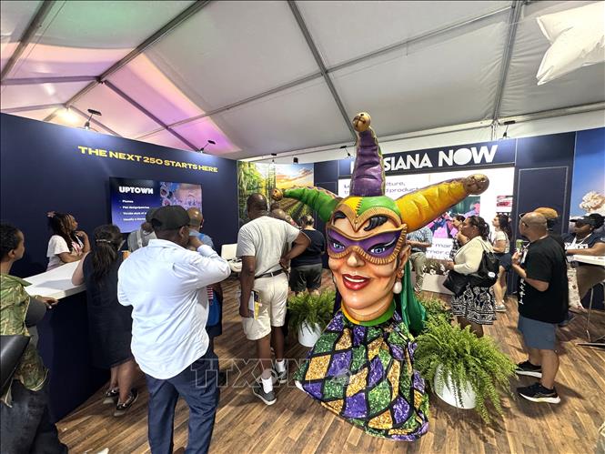 Gian hàng bang Louisiana giới thiệu không khí lễ hội Mardi Gras cùng những nét đặc trưng về văn hóa và du lịch của bang. Ảnh: Đoàn Hùng - P/v TTXVN tại Mỹ