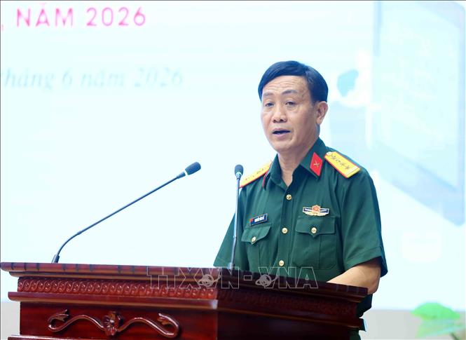 Đại tá Nguyễn Văn Đề, Ủy viên Ban Thường vụ Tổng Liên đoàn Lao động Việt Nam, Trưởng Ban Công đoàn Quốc phòng phát biểu phát động cuộc thi. Ảnh: An Đăng - TTXVN