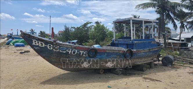 Gia Lai đẩy nhanh quá trình giải bản tàu cá. Ảnh: Đình Quân - TTXVN