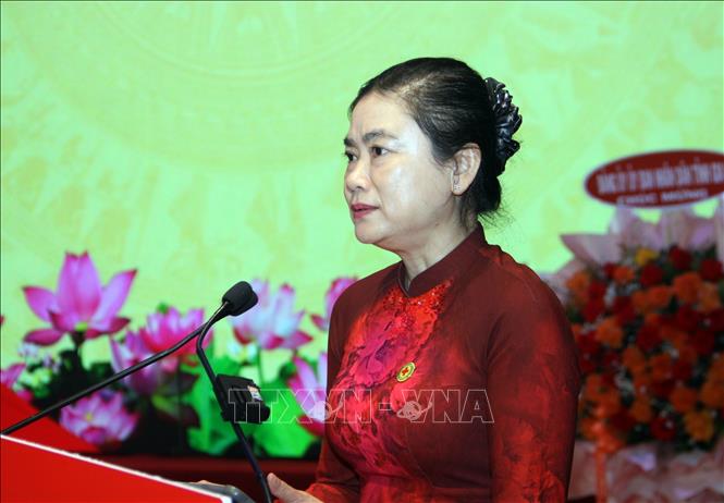 Bà Đỗ Thị Thu Thảo, Chủ tịch Trung ương Hội Chữ thập đỏ Việt Nam, phát biểu tại Đại hội.  Ảnh: Trịnh Bang Nhiệm - TTXVN