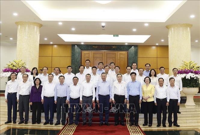Tổng Bí thư, Chủ tịch nước Tô Lâm, Trưởng  Ban Chỉ đạo Trung ương về đối ngoại và hội nhập quốc tế và các thành viên. Ảnh: Thống Nhất – TTXVN