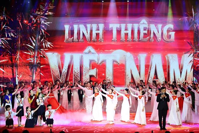 Các tiết mục đặc sắc trong chương trình chính luận nghệ thuật 