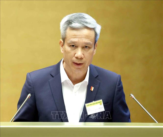 GS.TS Lê Anh Tuấn, Giám đốc Đại học Bách Khoa Hà Nội trình bày tham luận tại hội nghị. Ảnh: Phương Hoa - TTXVN