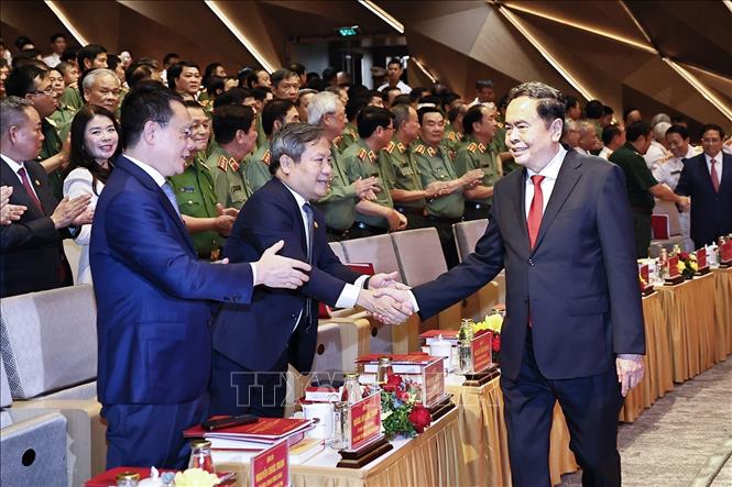 Chủ tịch Quốc hội Trần Thanh Mẫn với đại biểu dự Lễ kỷ niệm. Ảnh: Doãn Tấn - TTXVN