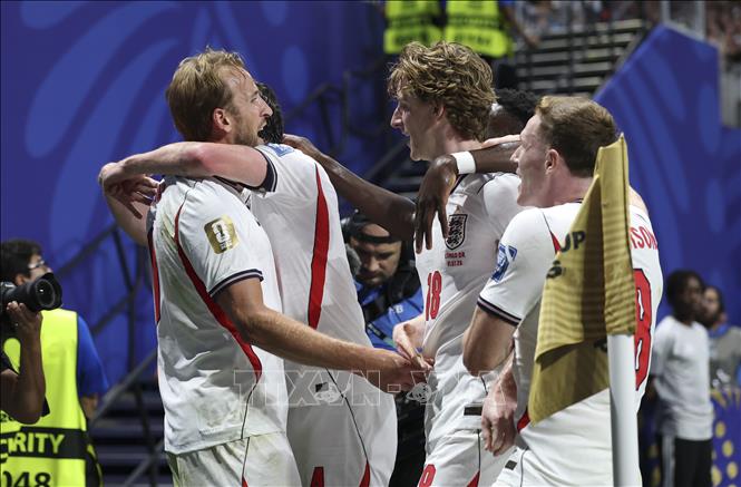 Harry Kane ăn mừng bàn thắng gỡ hòa của tuyển Anh trong cuộc đối đầu với CHDC Congo. Ảnh: THX/TTXVN phát