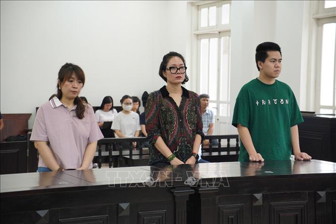 Các bị cáo tại phiên tòa. Ảnh: Kim Anh - TTXVN