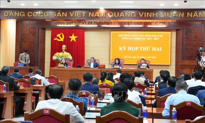 Buổi chất vấn và trả lời chất vấn các vấn đề liên quan đến Bệnh viện đa khoa vùng Tây Nguyên. Ảnh: Tuấn Anh - TTXVN