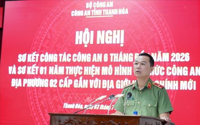 Thiếu tướng Tô Anh Dũng, Giám đốc Công an tỉnh phát biểu tại hội nghị. Ảnh: TTXVN phát
