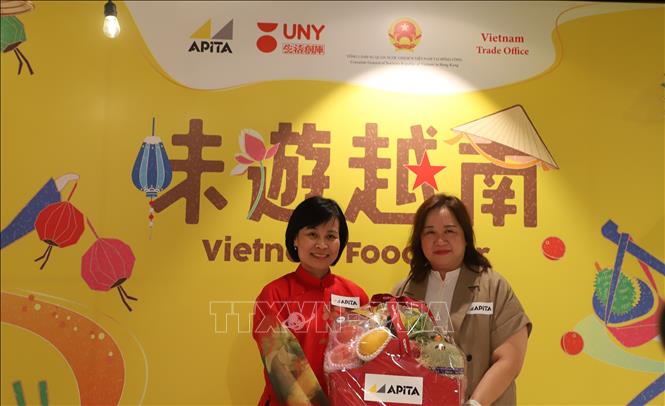 Bà Lê Đức Hạnh, Tổng Lãnh sự Việt Nam tại Hong Kong (Trung Quốc) và đại diện hệ thống siêu thị APITA và UNY tại Hong Kong. Ảnh: Trần Thị Lê Anh - PV TTXVN tại Hong Kong
