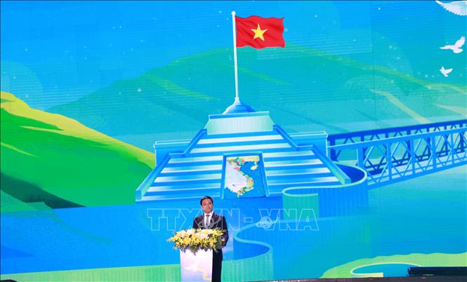 Phó Thủ tướng Chính phủ Nguyễn Văn Thắng phát biểu tại lễ khai mạc. Ảnh: Tường Vi - TTXVN. 
