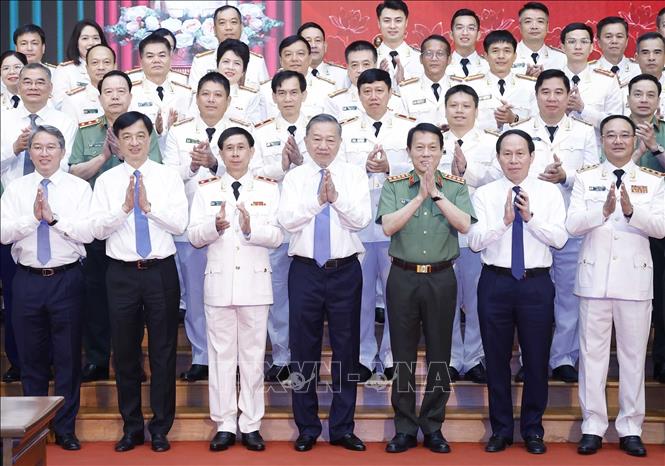 Tổng Bí thư, Chủ tịch nước Tô Lâm và các đại biểu. Ảnh: Thống Nhất – TTXVN