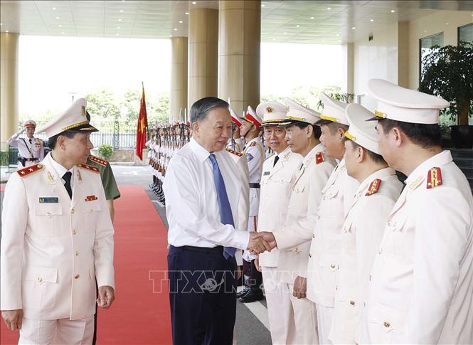 Tổng Bí thư, Chủ tịch nước Tô Lâm và các đại biểu. Ảnh: Thống Nhất – TTXVN