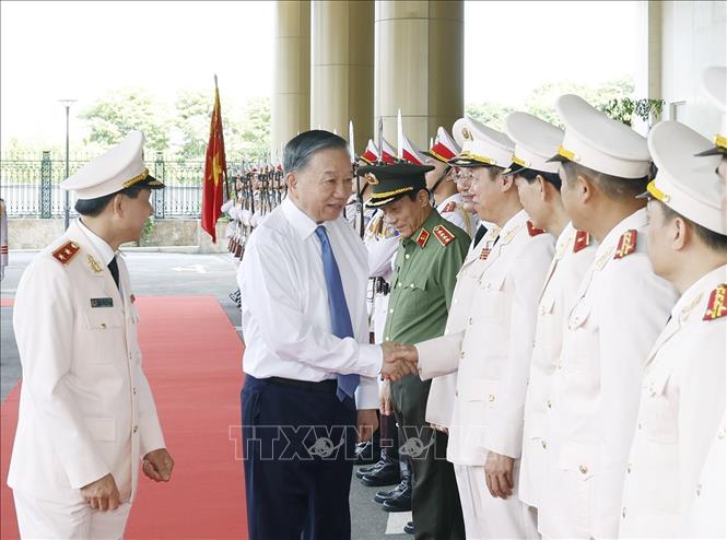 Tổng Bí thư, Chủ tịch nước Tô Lâm và các đại biểu. Ảnh: Thống Nhất – TTXVN
