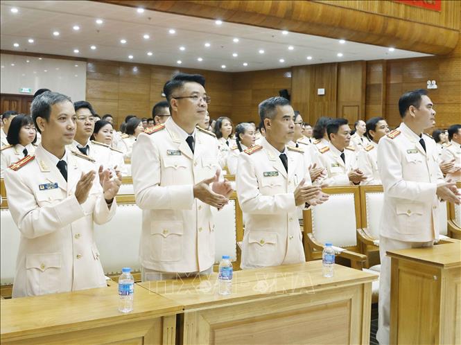 Các đại biểu tham dự cuộc làm việc của Tổng Bí thư, Chủ tịch nước Tô Lâm với Trung tâm Kỹ thuật nghiệp vụ (Bộ Công an). Ảnh: Thống Nhất – TTXVN