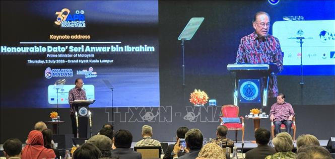 Thủ tướng Malaysia Anwar Ibrahim trao đổi tại APR 2026, khẳng định ASEAN là pháo đài khu vực nhưng không biệt lập mà tham gia tích cực với các nước khác. Ảnh: Viên Luyến – Phóng viên TTXVN tại Malaysia
