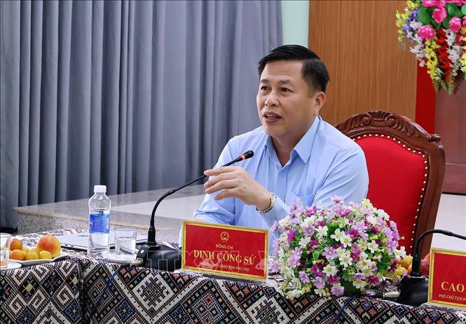 Đồng chí Đinh Công Sứ, Phó Chủ tịch UBND tỉnh Phú Thọ phát biểu tại buổi làm việc. Ảnh: Thanh Hải - TTXVN  