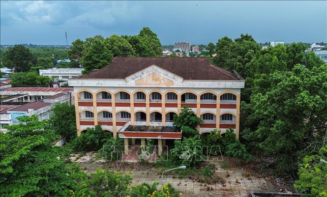 Trung tâm Kiểm soát bệnh tật (CDC) tỉnh Tây Ninh cần sớm được chuyển đổi công năng để tránh nguy cơ xuống cấp, lãng phí. Ảnh: Giang Phương - TTXVN