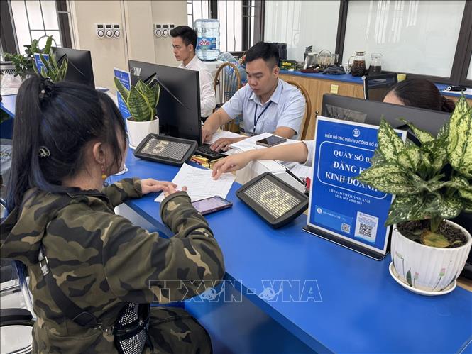 Không chỉ tinh gọn bộ máy, mô hình chính quyền địa phương hai cấp đang tạo những chuyển biến tích cực.  Ảnh: Quốc Lũy - TTXVN