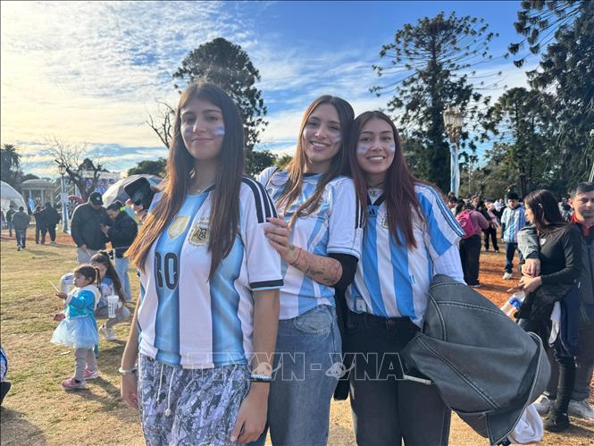 Cổ động viên Argentina. Ảnh: Diệu Hương, phóng viên TTXVN tại Nam Mỹ