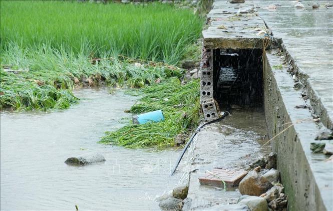 Hệ thống thoát nước của chợ San Thàng tỉnh Lai Châu bị lũ cuốn trôi. Ảnh: Quý Trung – TTXVN