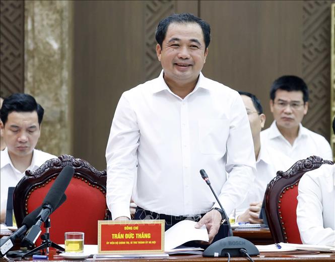 Đồng chí Trần Đức Thắng, Uỷ viên Bộ Chính trị, Bí thư Thành uỷ Hà Nội phát biểu. Ảnh: Thống Nhất – TTXVN