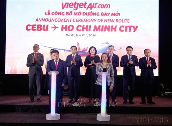 Phó Thủ tướng, Bộ trưởng Quốc phòng Phan Văn Giang chứng kiến Lễ công bố mở đường bay mới Cebu - TP Hồ Chí Minh của hãng hàng không VietjetAir (Philippines, 01/06/2026). Ảnh: Thống Nhất – TTXVN