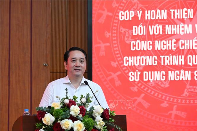 Phó Giáo sư, Tiến sĩ Đào Ngọc Chiến, Giám đốc Quỹ Phát triển Khoa học và Công nghệ Quốc gia phát biểu tại Hội thảo. Ảnh: Thu Phương - TTXVN