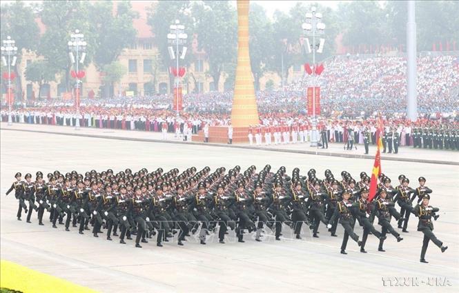 Khối sĩ quan An ninh nhân dân diễu binh trên Quảng trường Ba Đình tại Lễ kỷ niệm, diễu binh, diễu hành 80 năm Cách mạng tháng Tám thành công và Quốc khánh nước CHXHCN Việt Nam (2/9/1945 - 2/9/2025). Ảnh: Phương Hoa - TTXVN
