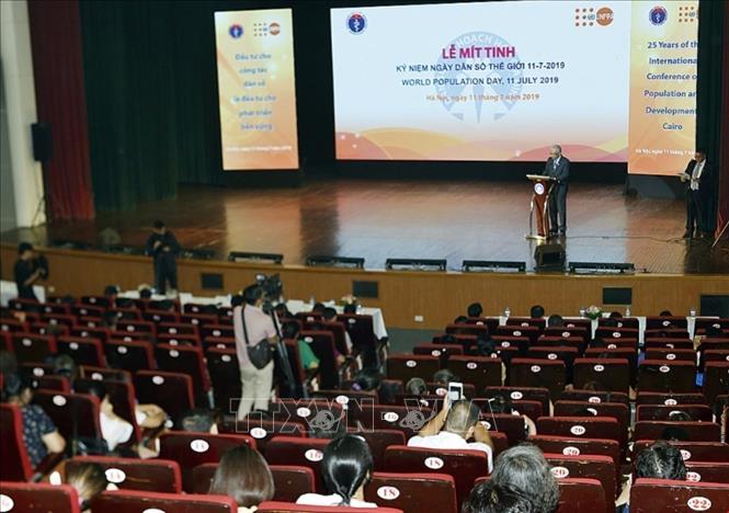 Ông Kamal Malhotra - Điều phối viên thường trú Liên Hợp Quốc tại Việt Nam phát biểu tại Lễ kỷ niệm Ngày Dân số Thế giới (11/7) với chủ đề: Việt Nam - 25 năm thực hiện Chương trình hành động của Hội nghị Quốc tế về Dân số và Phát triển (ICPD Cairo, 1994 do Bộ Y tế phối hợp với Quỹ Dân số Liên Hợp Quốc (UNFPA) tại Việt Nam tổ chức (Hà Nội, 11/7/2019). Ảnh: Dương Ngọc - TTXVN