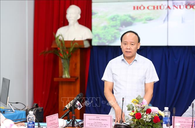 Ông Nguyễn Tùng Phong, Cục trưởng Cục Quản lý và Xây dựng công trình thủy lợi, phát biểu. Ảnh: Giang Phương - TTXVN