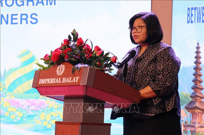 Bà Carolina Tinangon, Tổng Lãnh sự Cộng hòa Indonesia tại Thành phố Hồ Chí Minh phát biểu tại Chương trình. Ảnh: Nguyễn Huy Thành - TTXVN