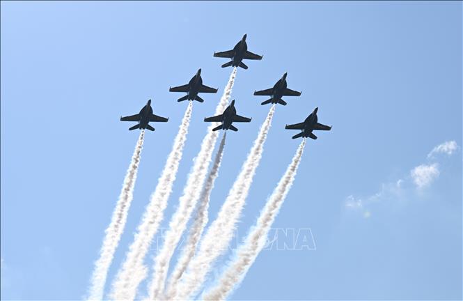 Ngày 4/7/2026, nước Mỹ bước vào cao điểm chuỗi hoạt động kỷ niệm 250 năm Quốc khánh, với hàng loạt sự kiện chính trị, văn hóa và quân sự diễn ra trên khắp cả nước. Trong thông điệp nhân dịp này, Tổng thống Donald Trump đã kêu gọi người dân đoàn kết, khẳng định nước Mỹ đang bước vào 
