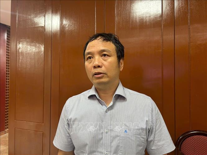 
Tiến sĩ Nguyễn Tú Anh, Giám đốc Nghiên cứu chính sách, Đại học VinUni, nhận định kết quả tăng trưởng nửa đầu năm là tích cực, dù chưa đạt mục tiêu tăng trưởng hai con số. Ảnh: Thanh Hương - TTXVN

